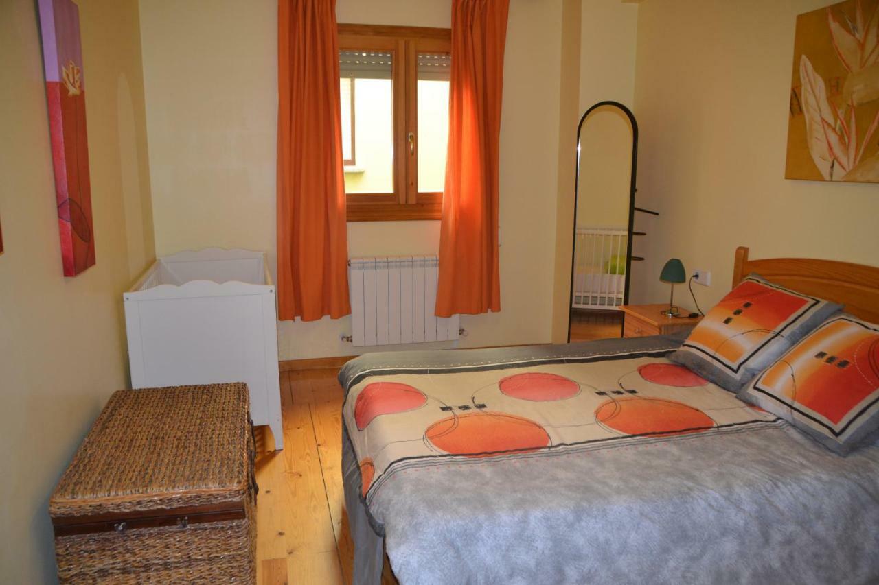Romy Apartamento Lumbier Exterior foto